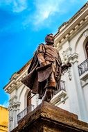 Picture of statue in Urban City