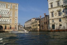 travel boat in Venice