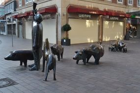 pigs and a pigman statue in Bremen