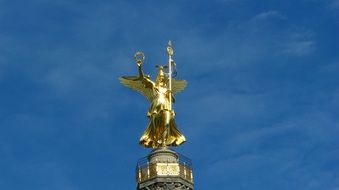 Golden statue