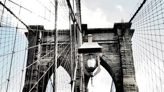 street lamp on brooklyn bridge close-up