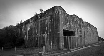 Submarine Shelter Bunker - An extremely large submarine bunker in Bremen