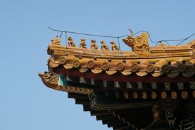 rooftop carving in beijing