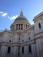 church building in london