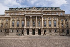 palace in budapest