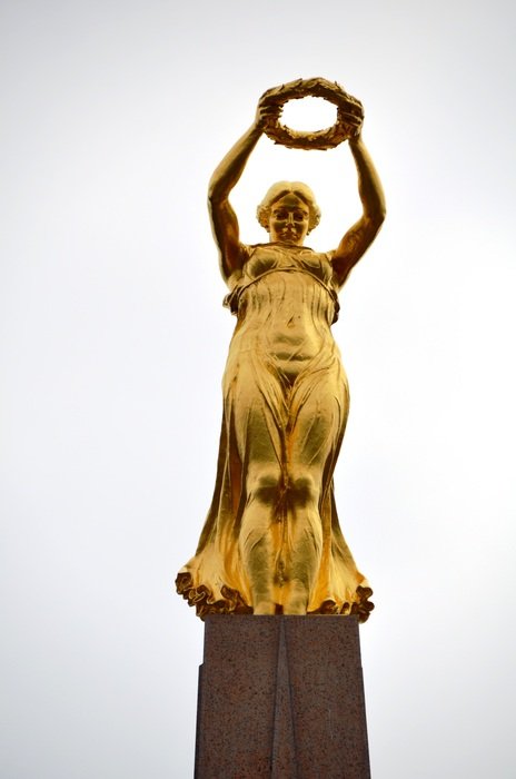 Gelle Fra Monument