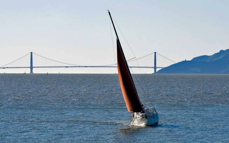 sailing boat in gulf san francisco