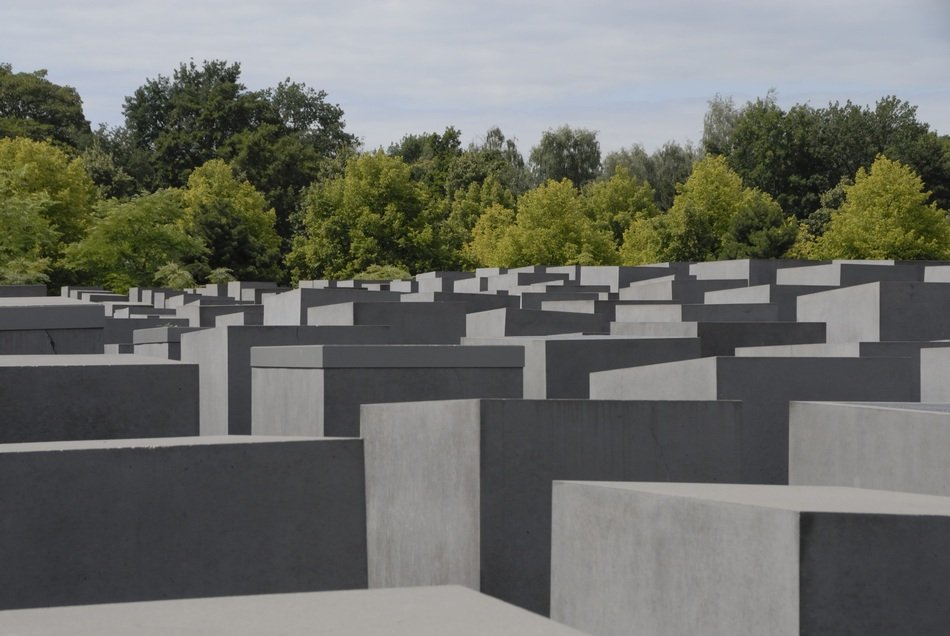 memorial to the holocaust in berlin