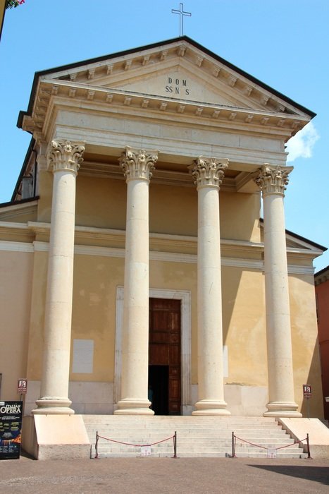 porch with columns at church entrance, italy, Bardolino