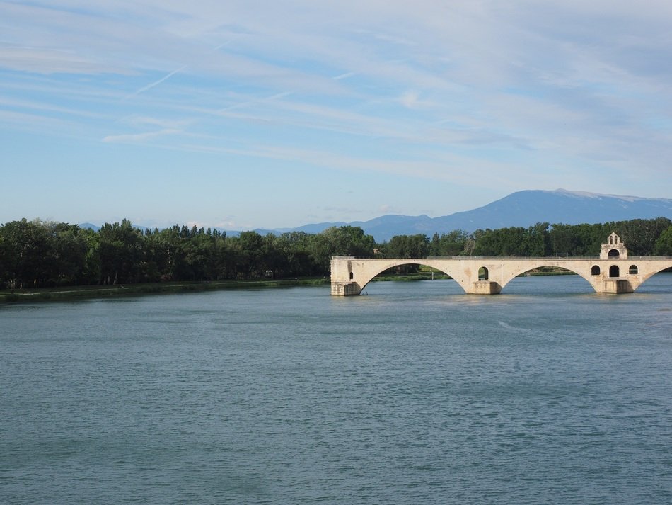 pont saint bÃ©nÃ©zet collapsed