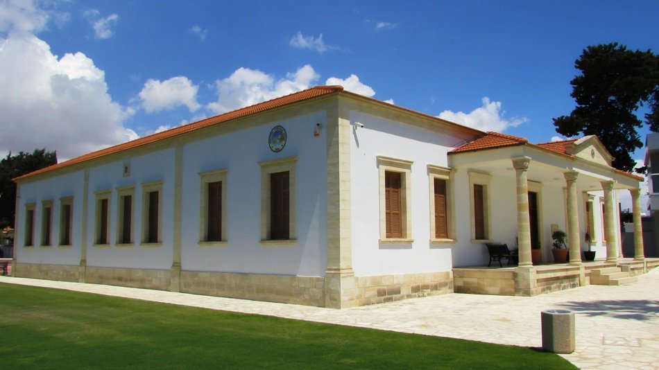 neoclassic community hall in Kiti