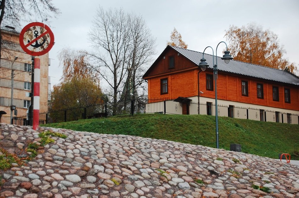paving stones on the embankment road