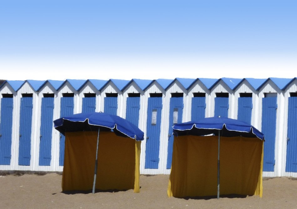houses on the sandy beach