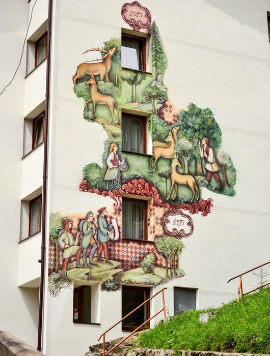 artistic drawing on the facade of a house