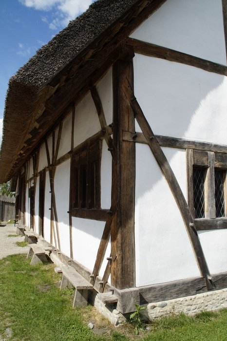 half-timbered stall in Bach Ritterburg