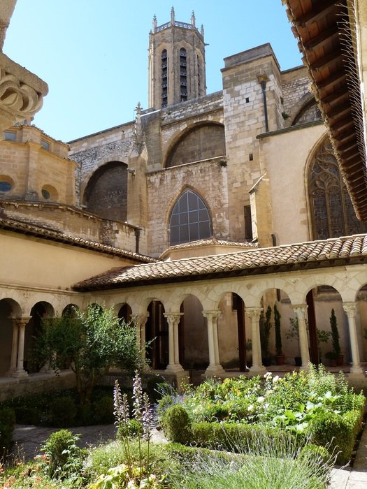 garden in the romanesque abbey