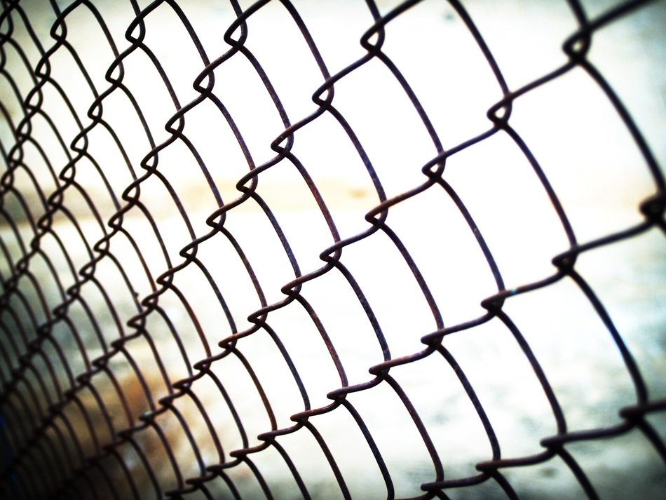 Net Metallic Metal Isolated