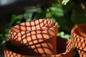 Flowerpot Shadow Pattern Lines