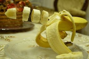 Banana Manipulation Photoshop