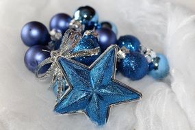 wallpaper with blue christmas decorations