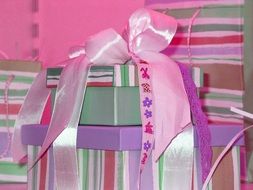 wallpaper with birthday gifts for a girl