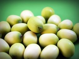 lotus seeds in the form of peas