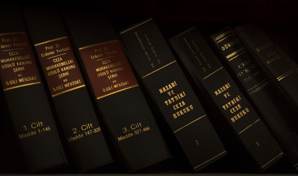 Justice Law Case Hearing Old