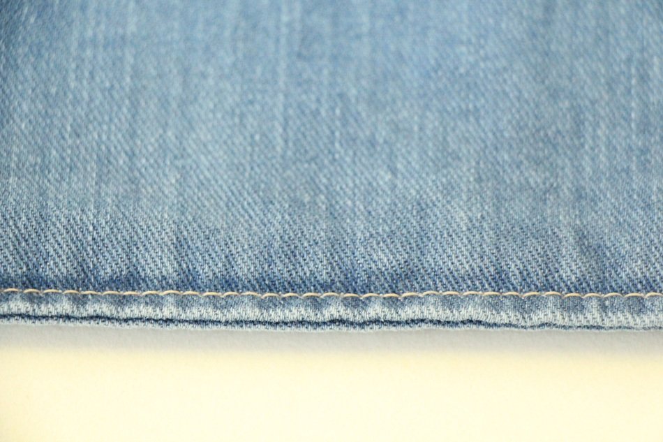 edge of denim cloth