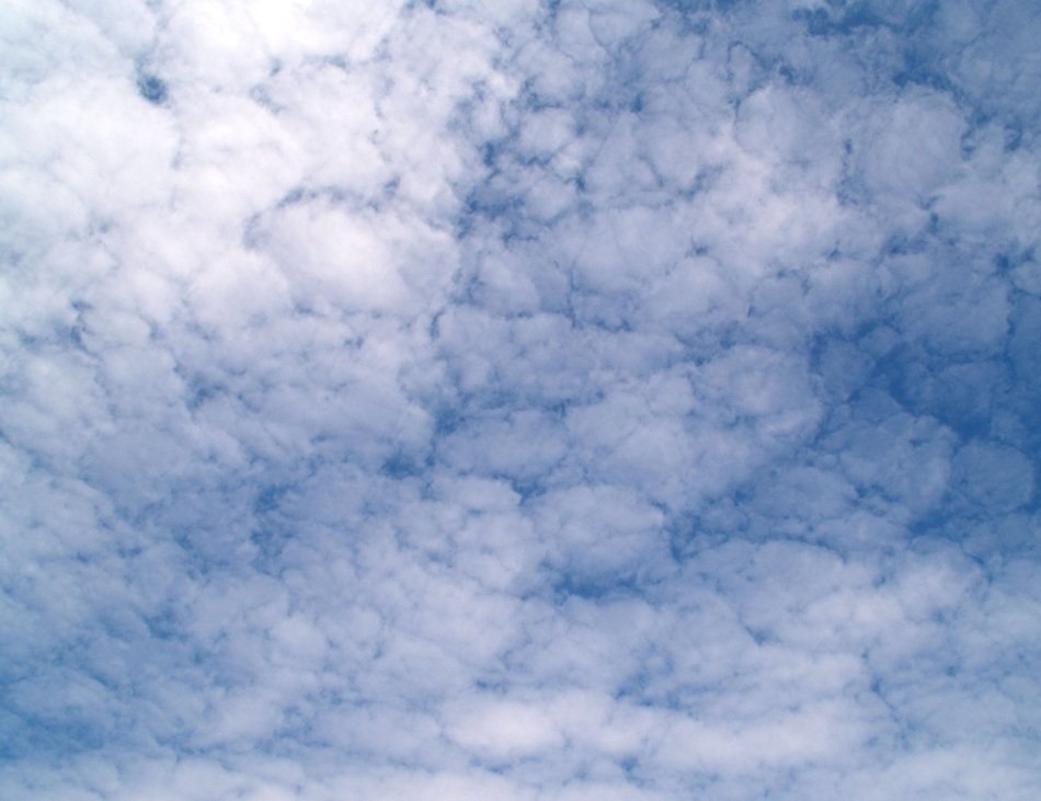 wallpaper with cloudy sky