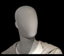 white mannequin head