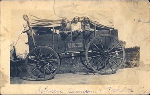 old fashioned vintage wagon