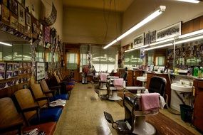 photo of vintage hairdresser