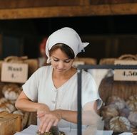 girl seller in the market