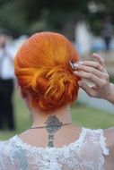 women's wedding hairstyle