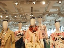 fashion mannequins