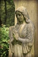 tomb sculpture of a praying woman