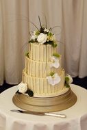 wedding cake with flowers