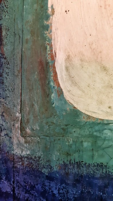 drawing on the textured surface