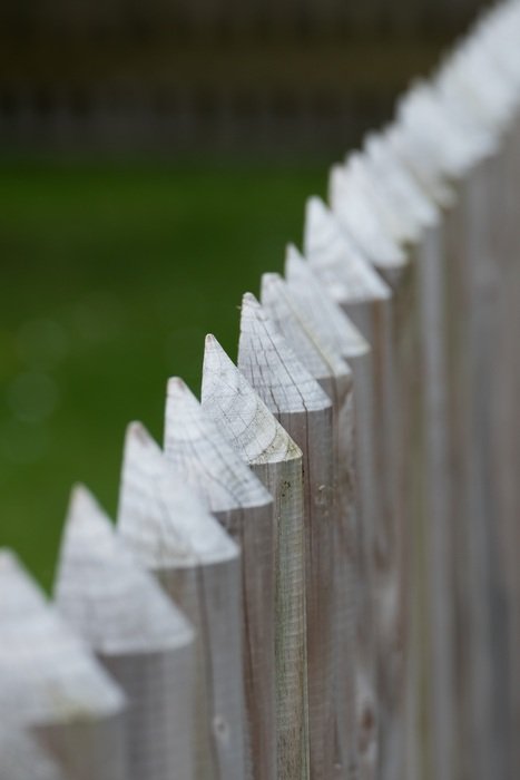 Fence Wood Pointed Wood Fence
