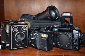 old cameras like antiques