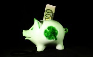 Saving money clipart