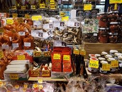 Spices Large Market