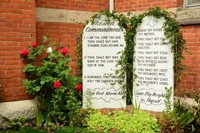 Stone commandments