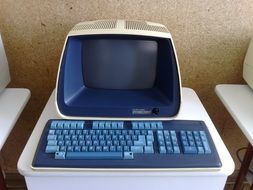 small screen vintage computer