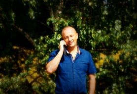 Nature Man Greens Phone Call