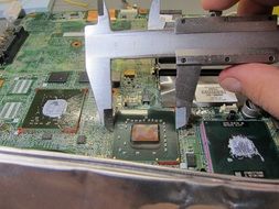 repair of microcircuits