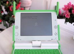 children's laptop XO-1