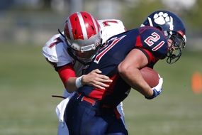 american football players on the move