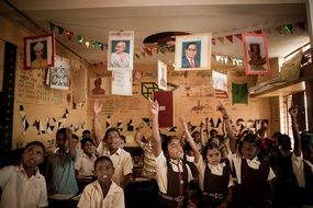 schoolchildren in India