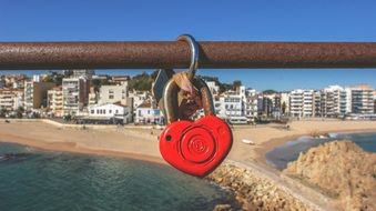 red Heart Padlock